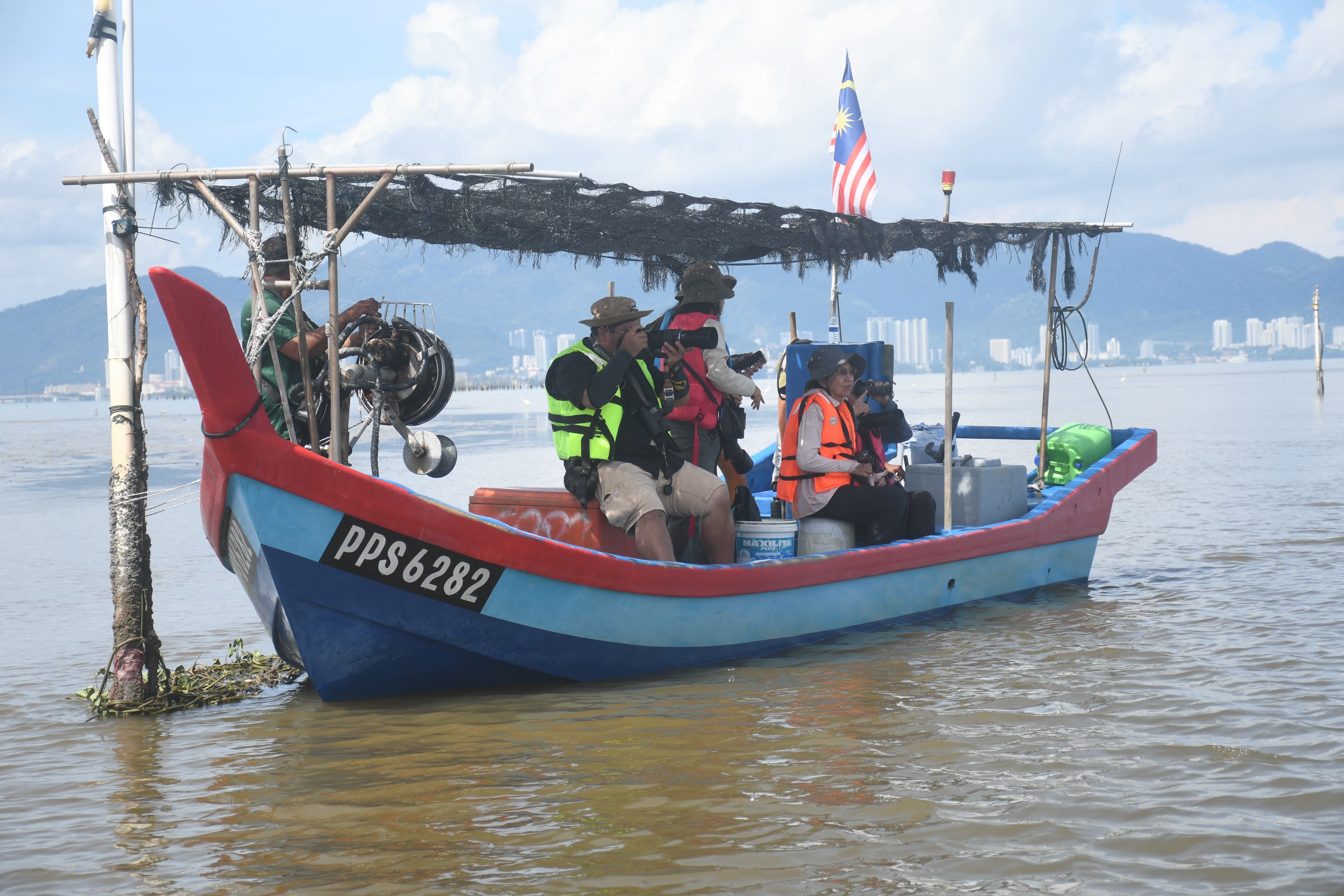 acf2425 MNS boat